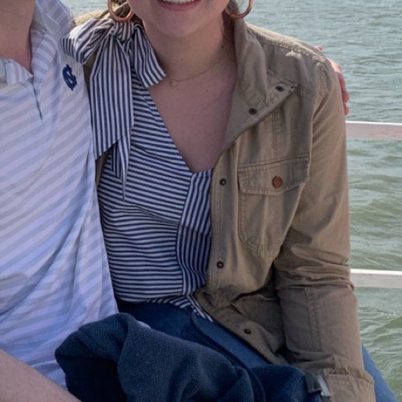 Vineyard Vines Tie Shoulder Top - Small - Picture 6 of 6